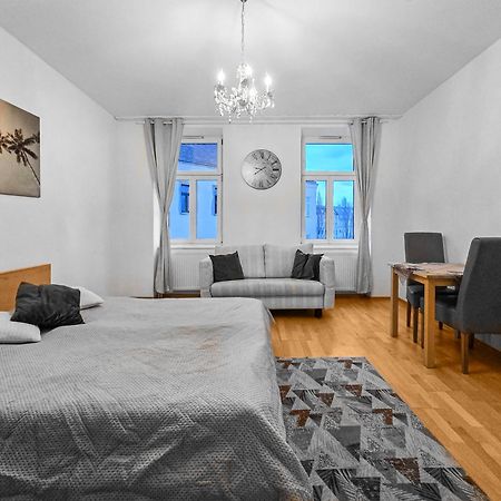 Three-Bedroom, Three King-Size Bed Retreat Виена Екстериор снимка